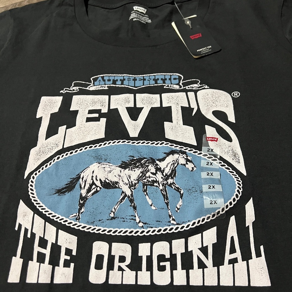 Levis T-shirt Size 2X New - Picture 2 of 2